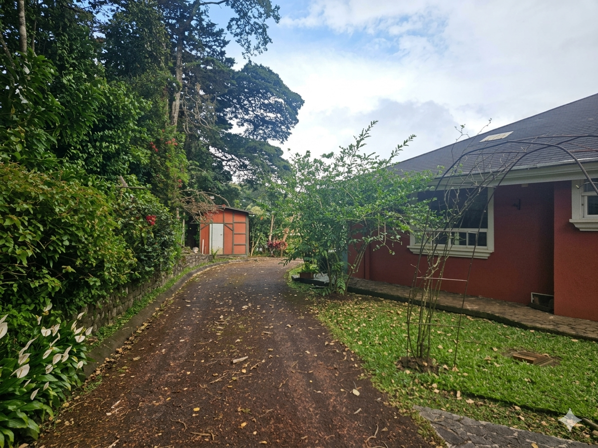 EXCLUSIVO Residencial en San Isidro de Heredia!
