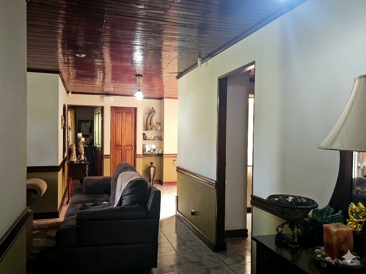 Venta de Propiedad en Heredia, Santa Bárbara!