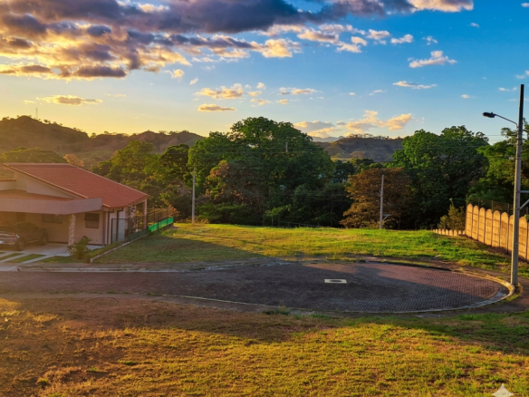 Venta de Terreno en Condominio en Las Vueltas de la Guacima, Alajuela!