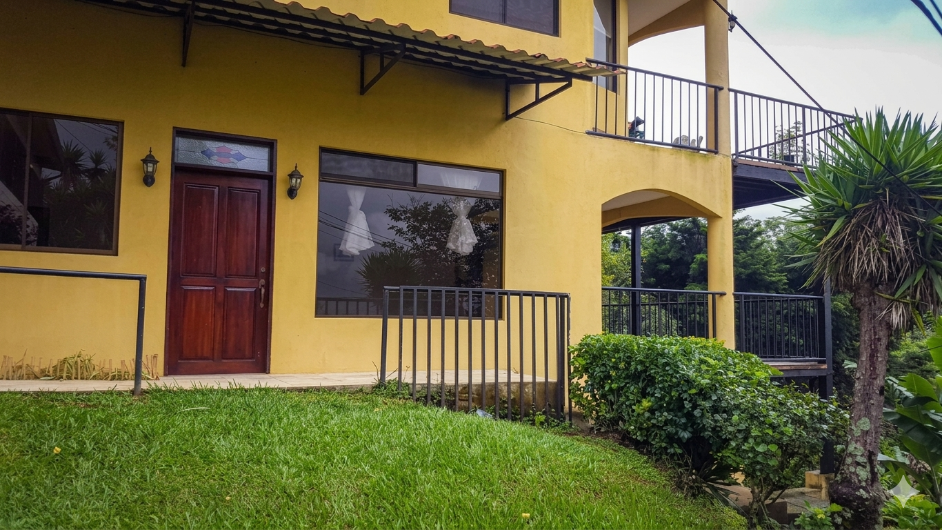 Venta de Propiedad en Heredia, Santa Bárbara, Birrí!