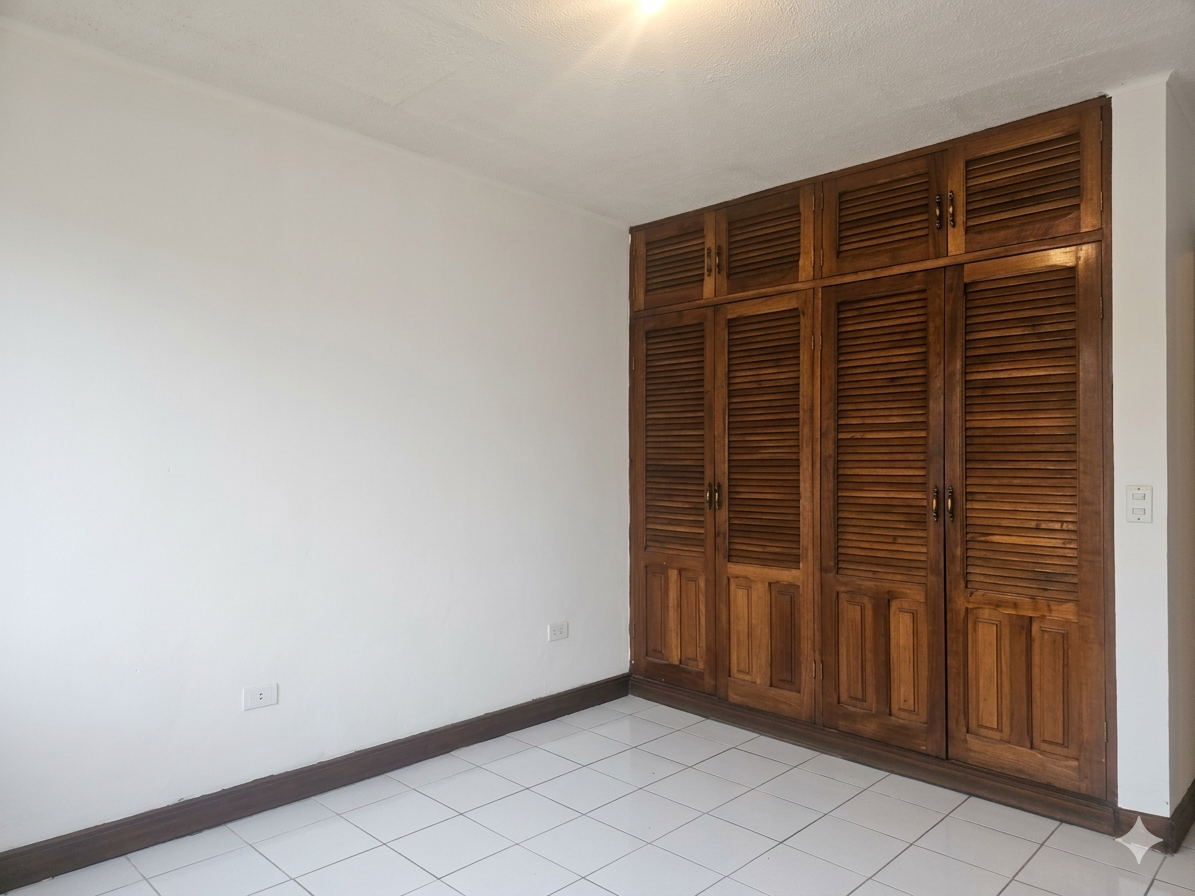 Venta de Casa en Rohrmoser @