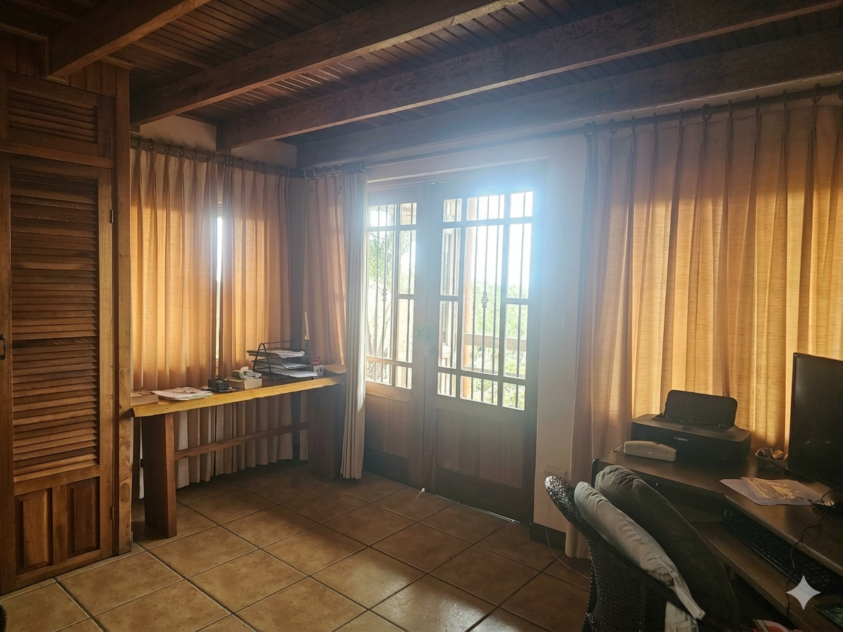 PRECIO SOLO POR EL MES DE OCTUBRE Casa de Montaña en San Rafael de Heredia | 400 m² + 6.288 m² de Terreno | Vistas